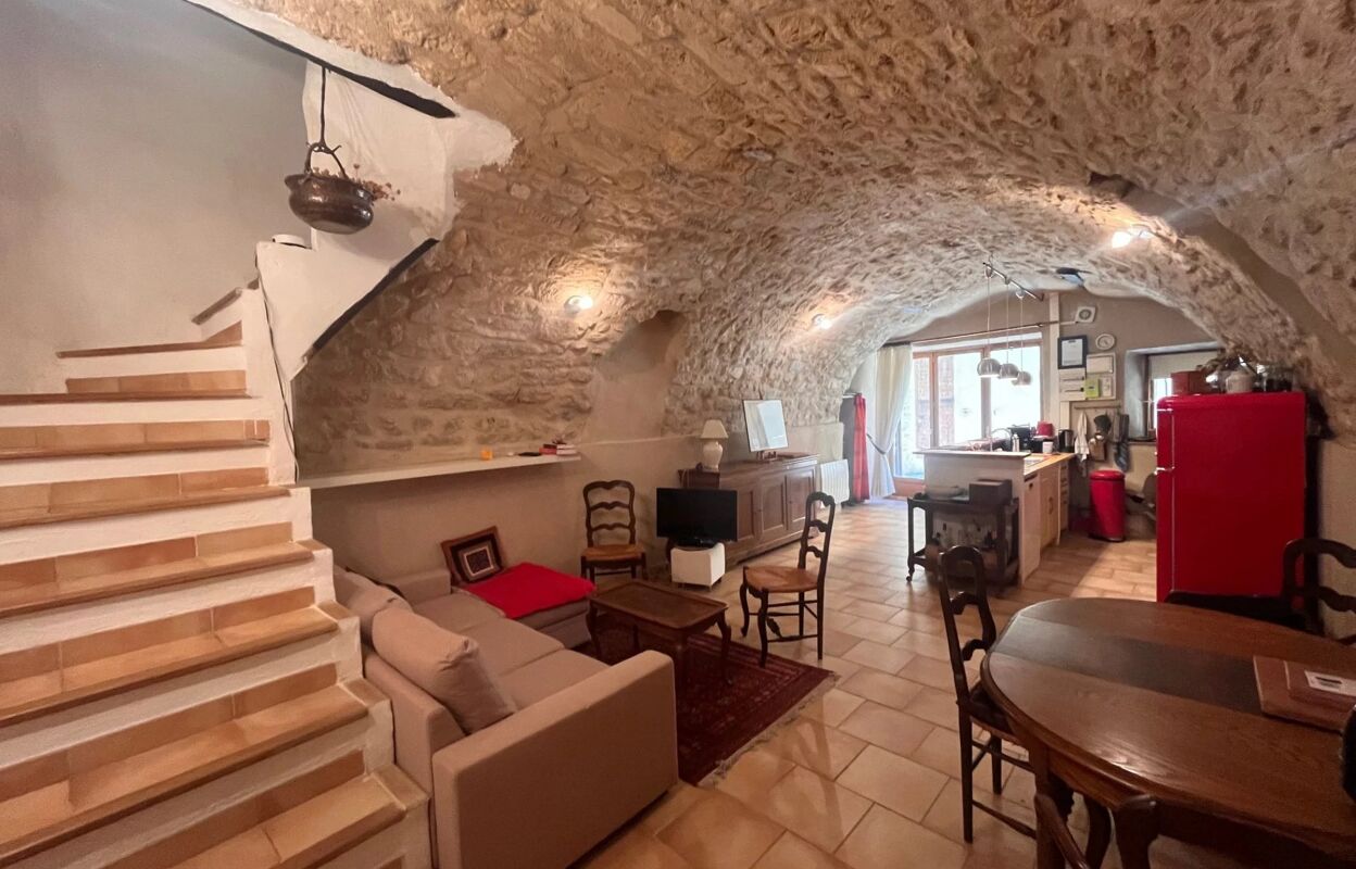 appartement 3 pièces 84 m2 à vendre à Jouques (13490)