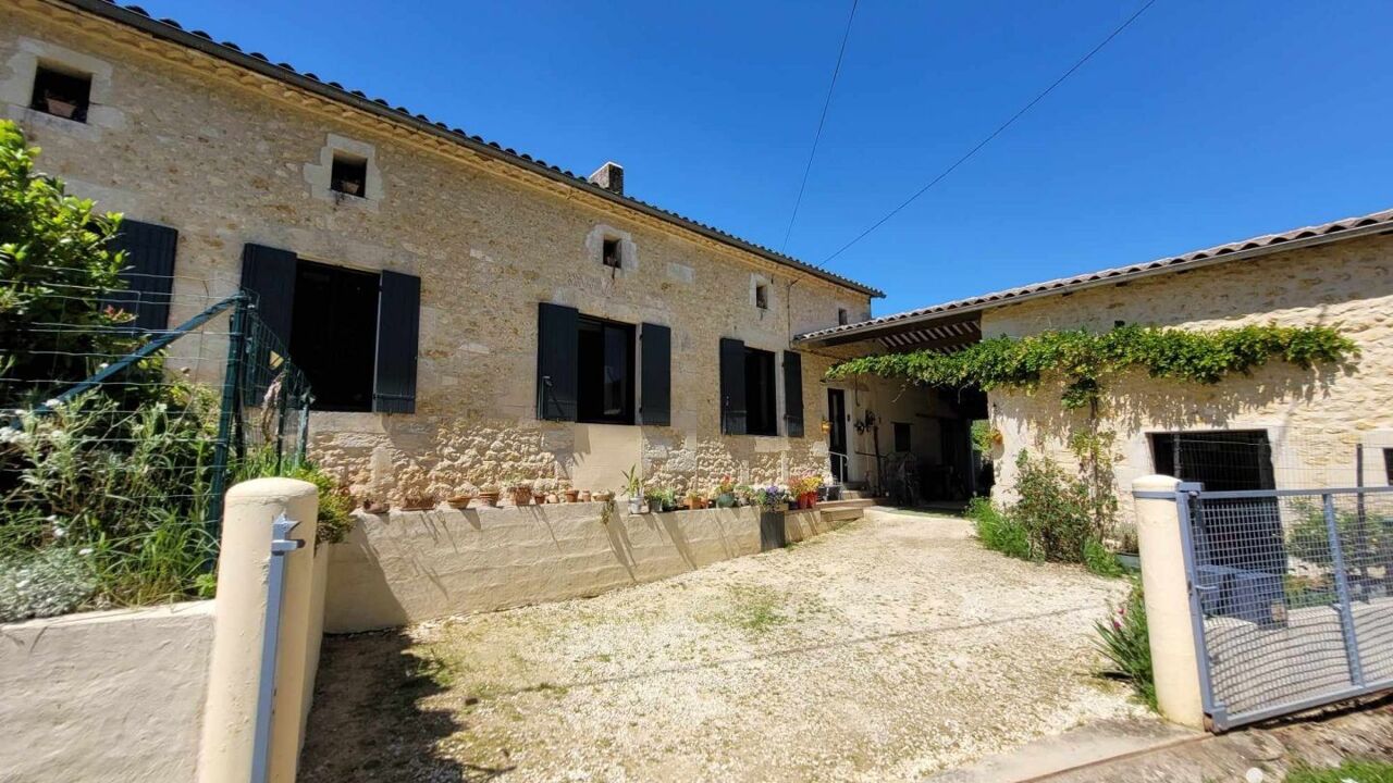 maison 5 pièces 155 m2 à vendre à Saint-Bonnet-sur-Gironde (17150)