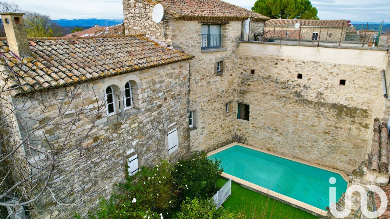 maison 9 pièces 232 m2 à vendre à Saint-Jean-de-Ceyrargues (30360)