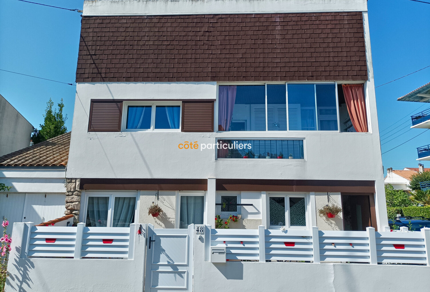 Maison en cœur de ville avec garage — photo 1