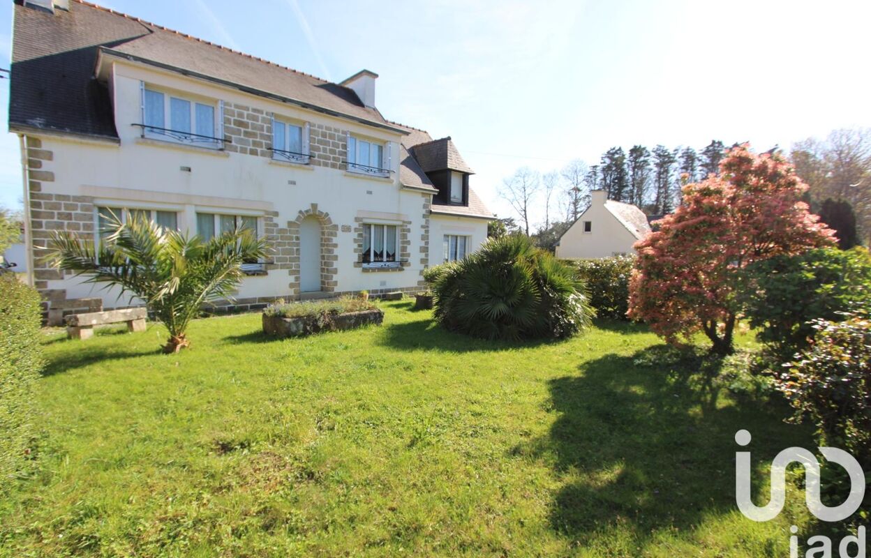 maison 9 pièces 207 m2 à vendre à Gouesnac'h (29950)