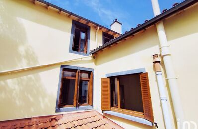 vente immeuble 199 900 € à proximité de Dallet (63111)