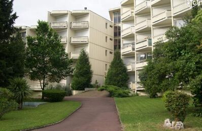 location appartement 550 € CC /mois à proximité de Pessac (33600)
