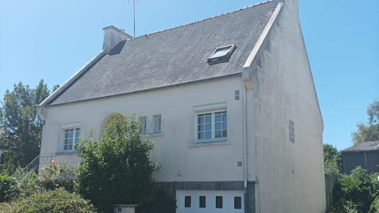 maison 6 pièces 122 m2 à vendre à Châteauneuf-du-Faou (29520)