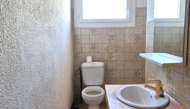 Maison de Village  4 pièces  à vendre Cassagnes 66720