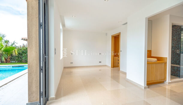 Villa / Maison 5 pièces  à vendre Sainte-Maxime 83120