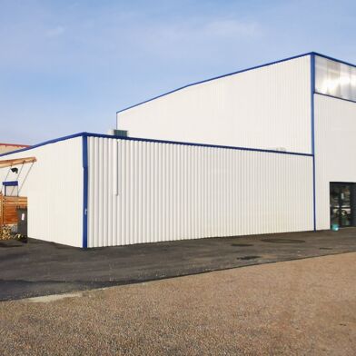 Commerce 10 pièces 1100000 €