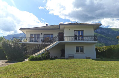 maison 6 pièces 245 m2 à vendre à Bernin (38190)