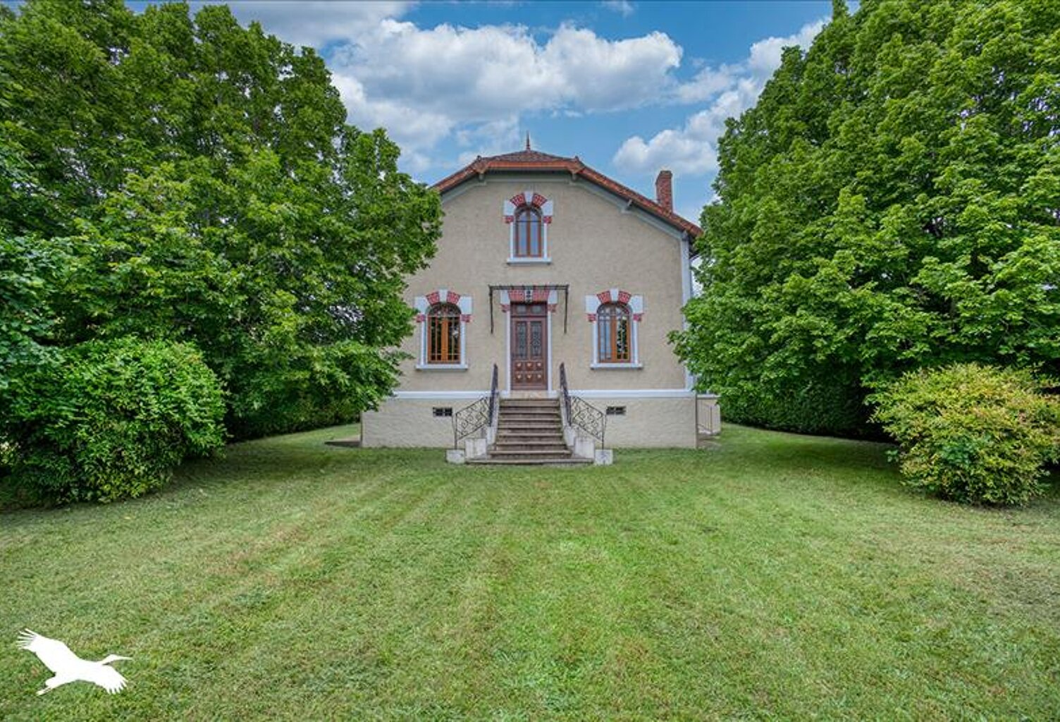 Maison en pierre de 5 pièces principales — photo 1