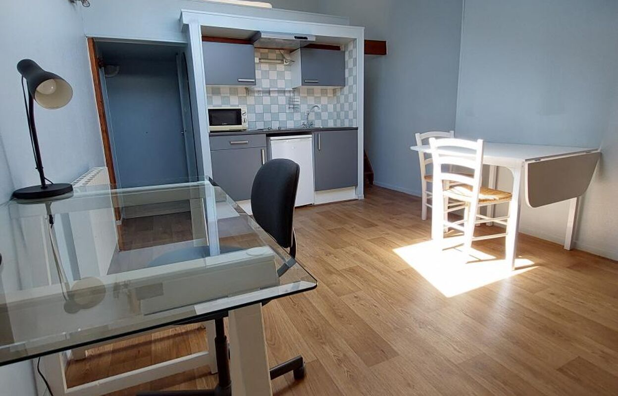 appartement  pièces 15 m2 à louer à Reims (51100)