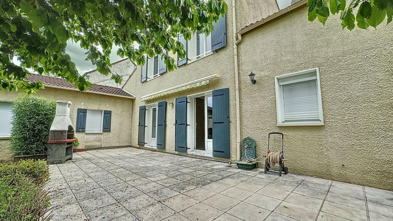 maison 5 pièces 143 m2 à vendre à Joué-Lès-Tours (37300)