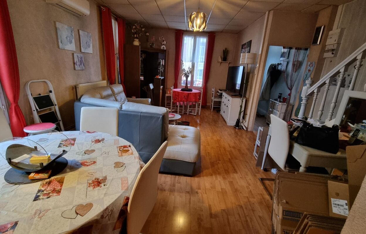 maison 4 pièces 80 m2 à vendre à Vichy (03200)