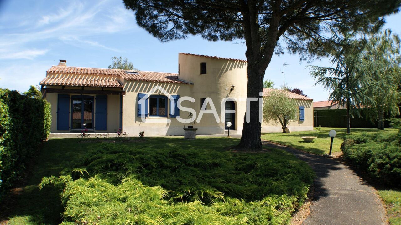 maison 5 pièces 196 m2 à vendre à La Châtaigneraie (85120)