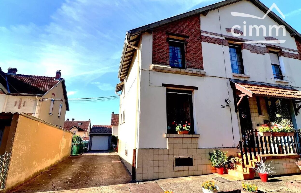 maison 5 pièces 93 m2 à vendre à Petite-Rosselle (57540)