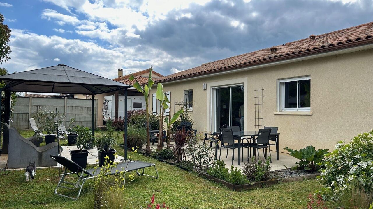 maison 4 pièces 90 m2 à vendre à Roches-Prémarie-Andillé (86340)