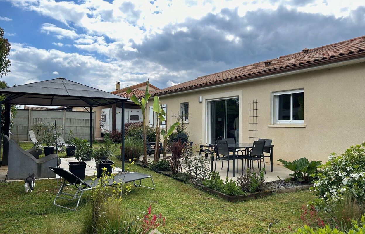 maison 4 pièces 90 m2 à vendre à Roches-Prémarie-Andillé (86340)