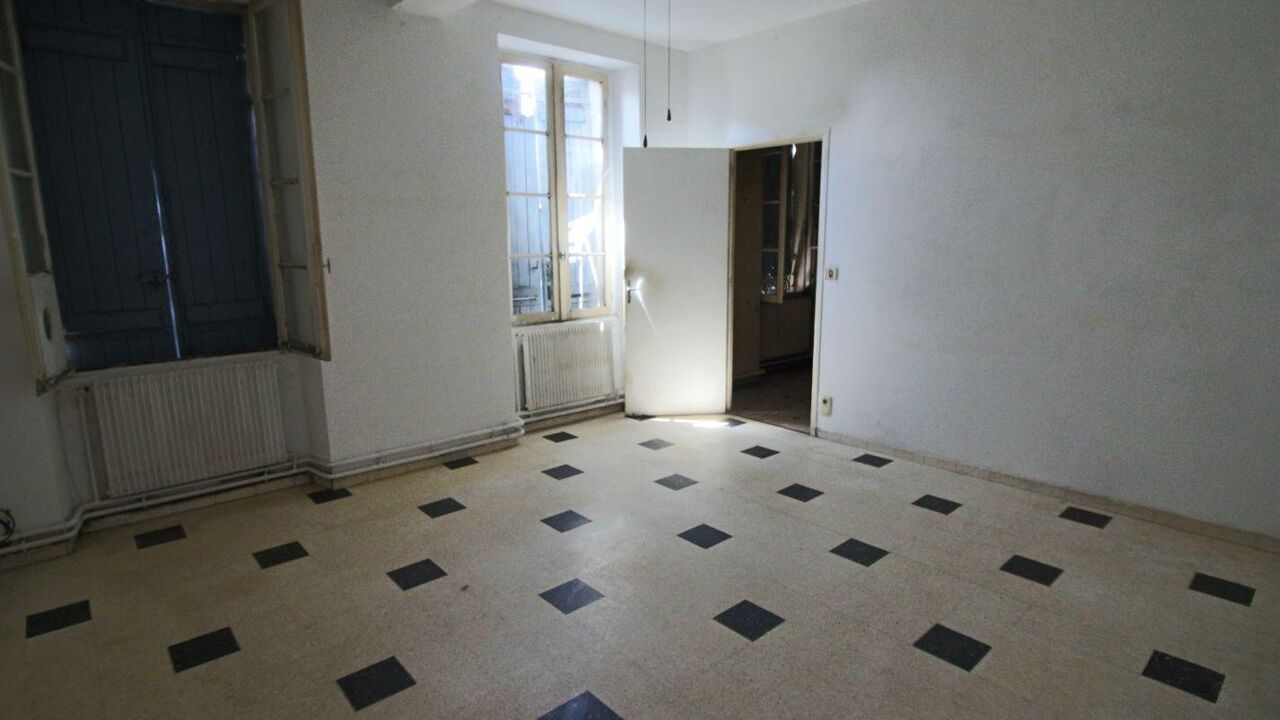 maison 7 pièces 300 m2 à vendre à Puy-l'Évêque (46700)