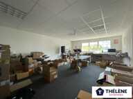 BUREAUX à LOUER — photo 2