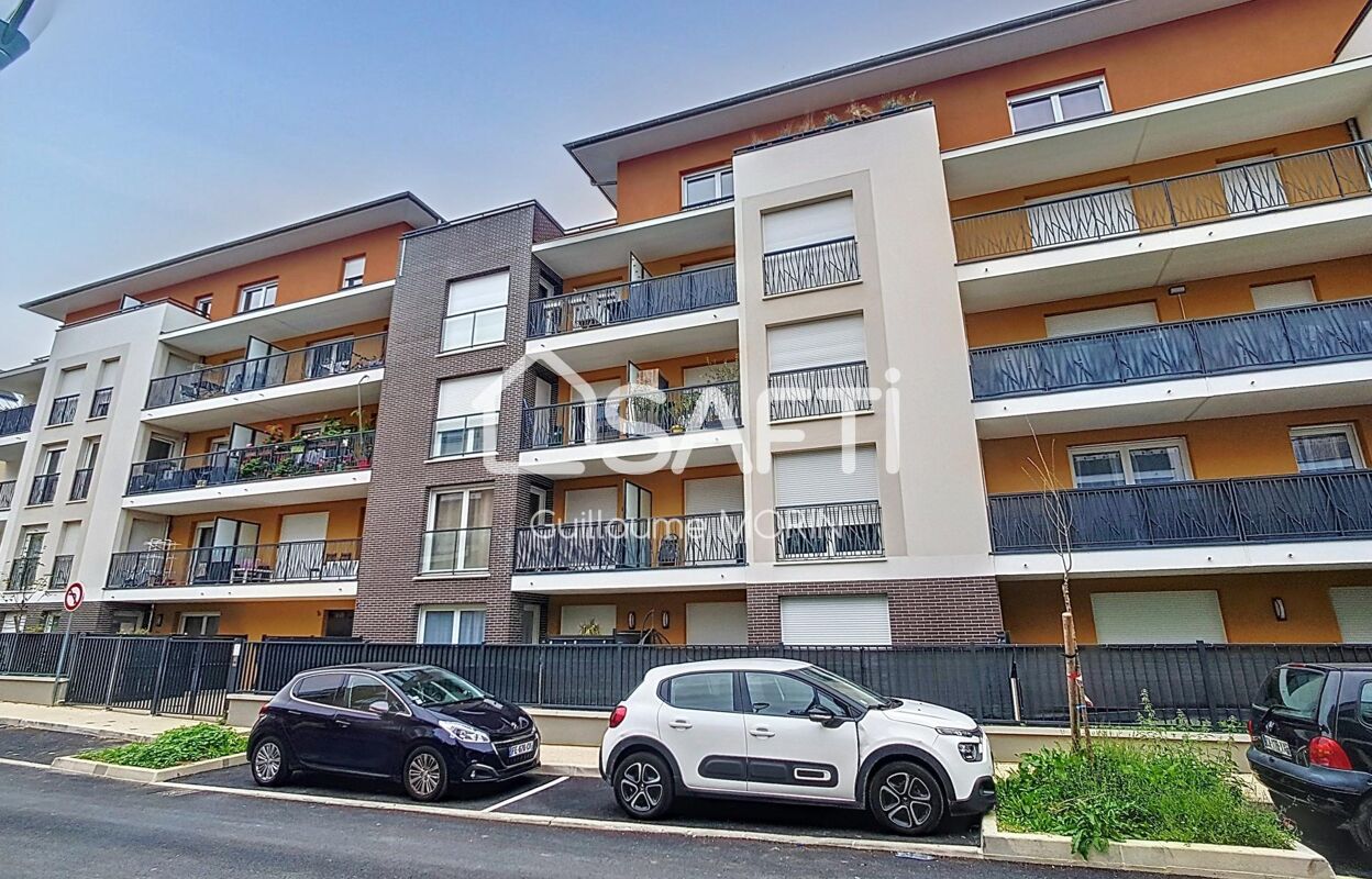 appartement 3 pièces 64 m2 à vendre à Ozoir-la-Ferrière (77330)