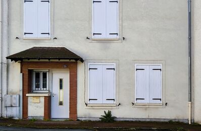 location maison 990 € CC /mois à proximité de Paris (75000)