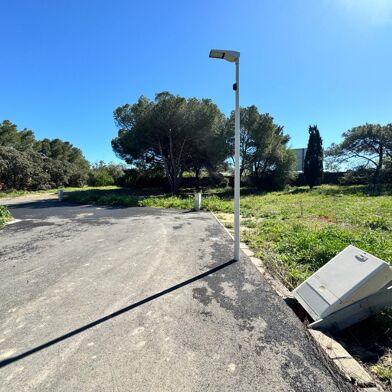 Terrain  228000 €