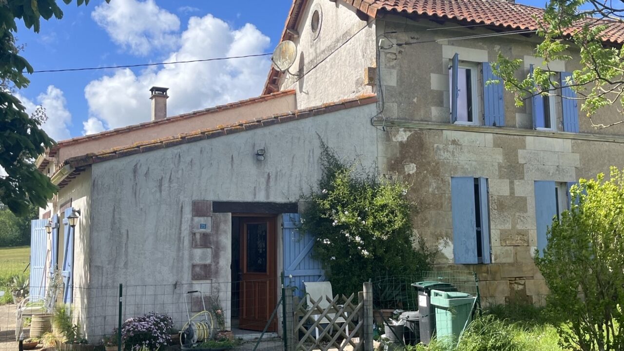 maison 5 pièces 126 m2 à vendre à Cravans (17260)