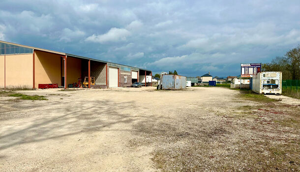 Local d'activit&eacute;s  à vendre Saint-Saturnin-de-Lenne 12560