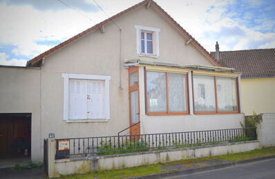 vente maison 91 200 € à proximité de Thuré (86540)