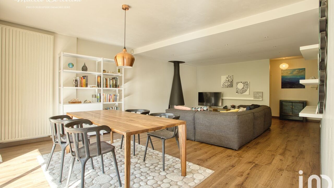appartement 5 pièces 133 m2 à vendre à Divonne-les-Bains (01220)