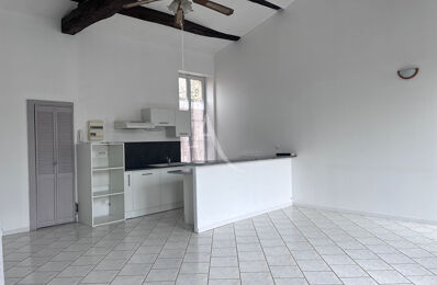 location appartement 750 € CC /mois à proximité de Saint-Vivien (17220)