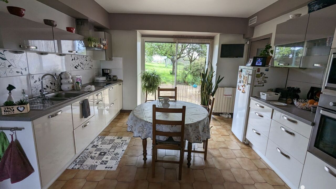 maison 8 pièces 230 m2 à vendre à Gevigney-Et-Mercey (70500)