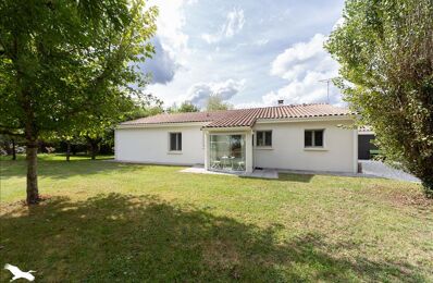 vente maison 316 500 € à proximité de Saint-Christoly-de-Blaye (33920)