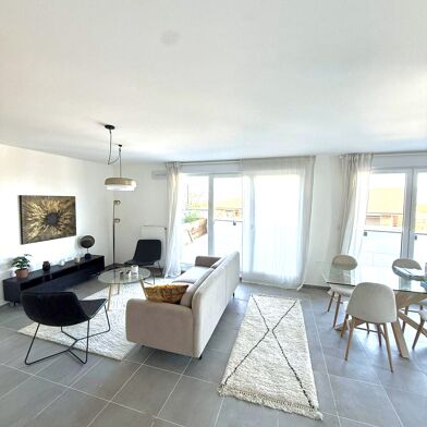 Appartement 6 pièces 674000 €