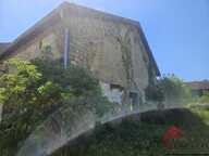 ensemble immobilier comprenant 2 habitations sur un terrain — photo 4