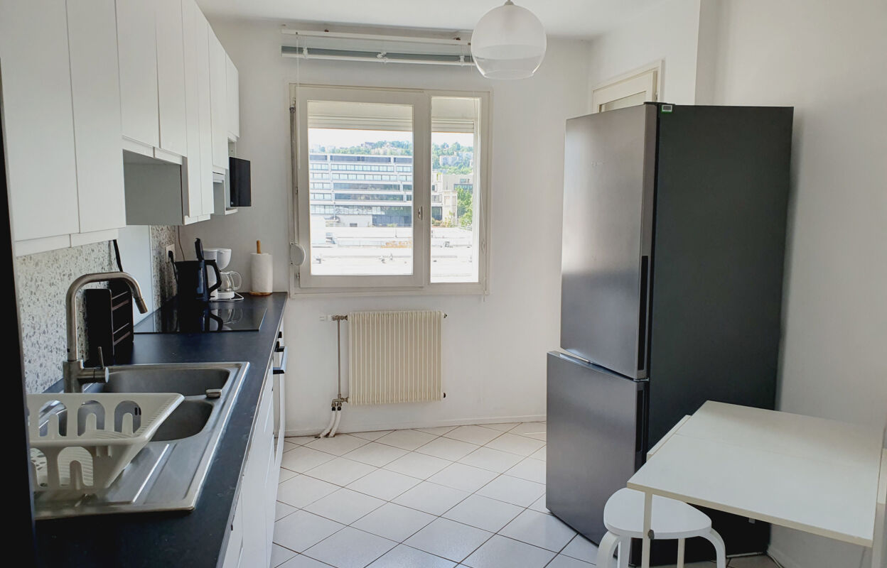 appartement 3 pièces 75 m2 à louer à Lyon 7 (69007)