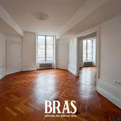 Appartement 3 pièces 113 m²