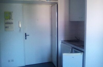 location appartement 400 € CC /mois à proximité de Armentières (59280)