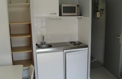 location appartement 362 € CC /mois à proximité de Montlouis-sur-Loire (37270)