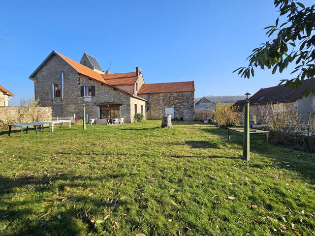 Bel ensemble immobilier — photo du bien
