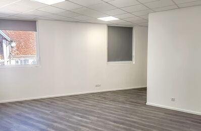 vente bureau 325 000 € à proximité de Conliège (39570)