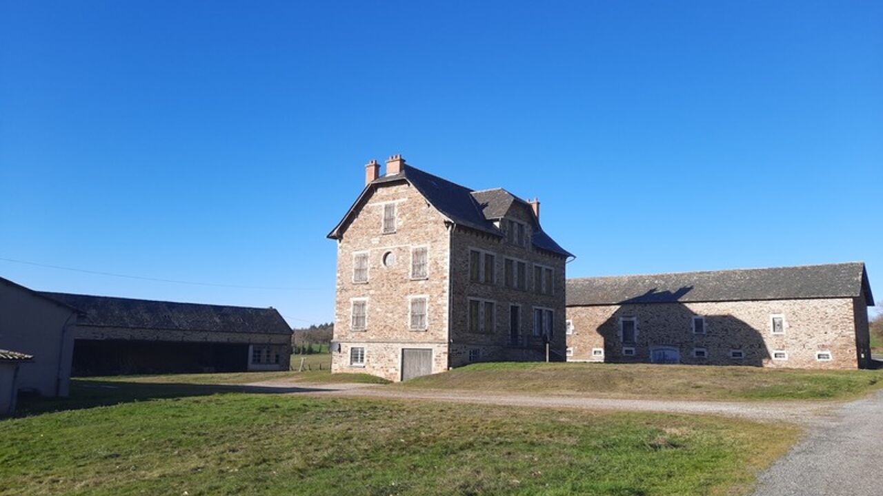 maison 7 pièces 240 m2 à Naucelle (12800)