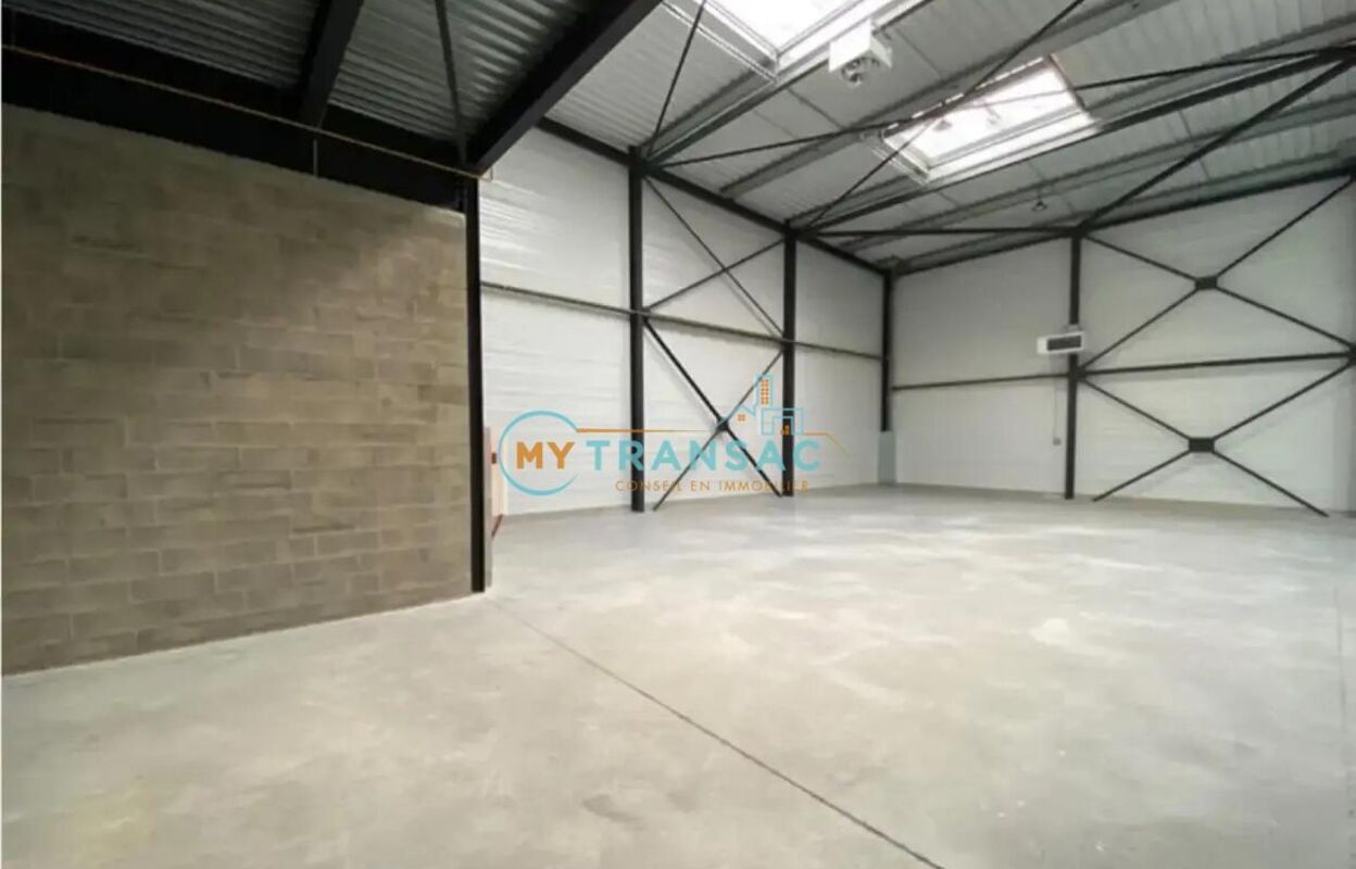 local industriel  pièces 430 m2 à vendre à Flins-sur-Seine (78410)