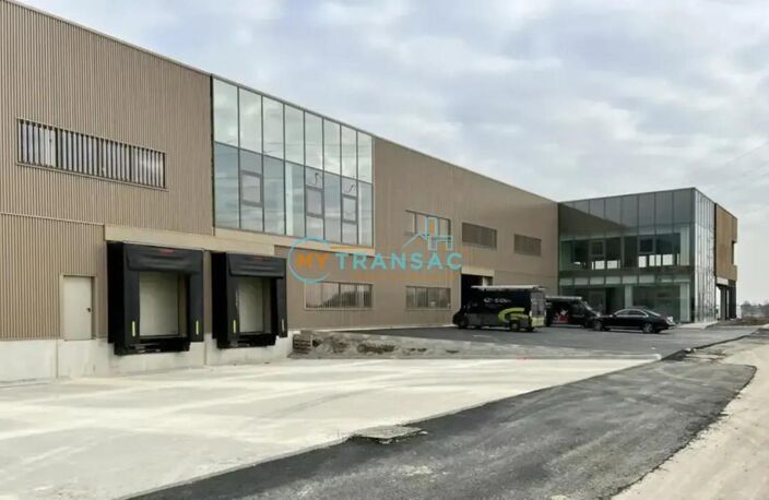 A VENDRE Locaux Neufs à partir de 2 788m² à Tremblay Parc Aérolians — photo 3