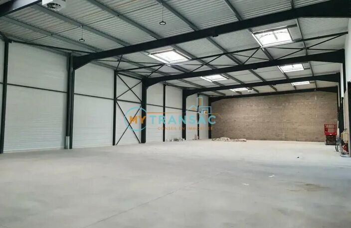 A Vendre Locaux Neufs à partir de 630m² situé à Buchelay — photo 5