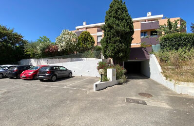 vente appartement 196 000 € à proximité de Marseille 5 (13005)