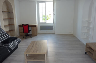 location appartement 345 € CC /mois à proximité de Montmorillon (86500)