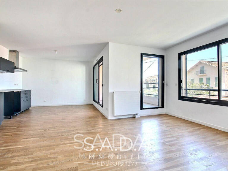 Appartement 3 pièces Bompard 13007 — photo 1