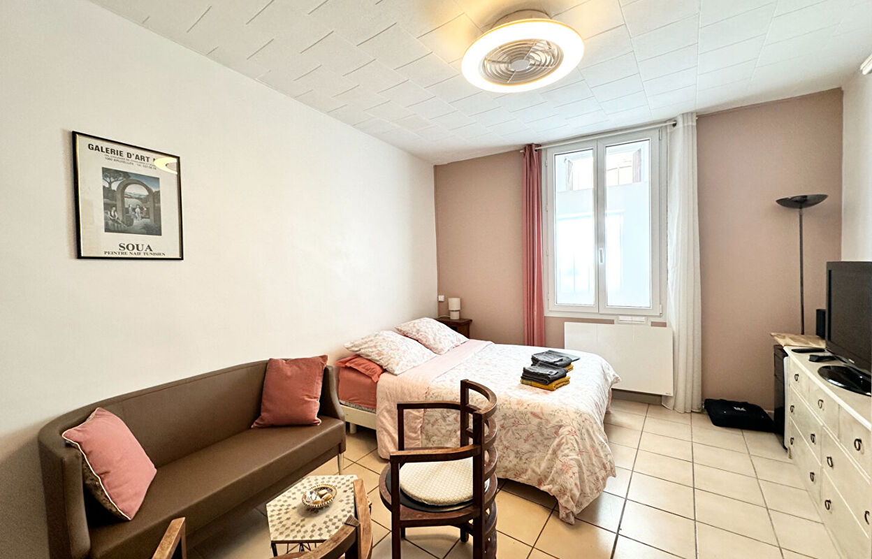 appartement 1 pièces 21 m2 à vendre à Marseille 7 (13007)