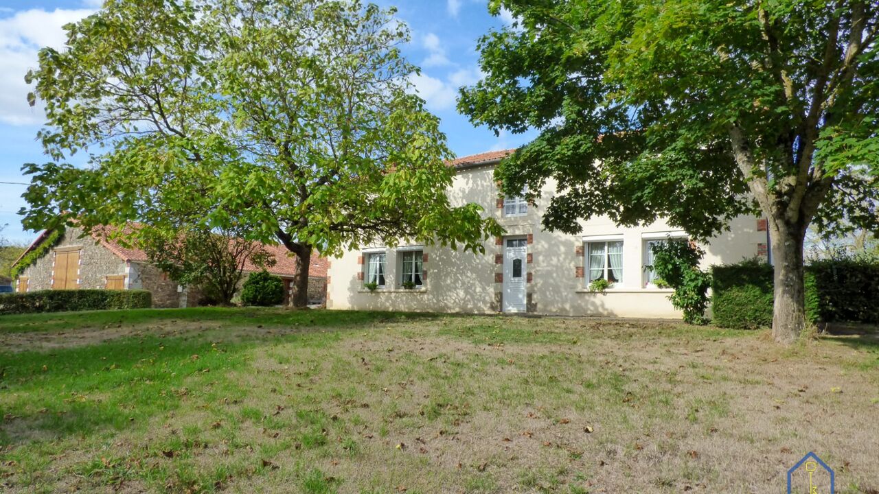 maison 5 pièces 162 m2 à vendre à Mouilleron-Saint-Germain (85390)