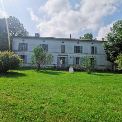 Maison 8 pièces 285 m²